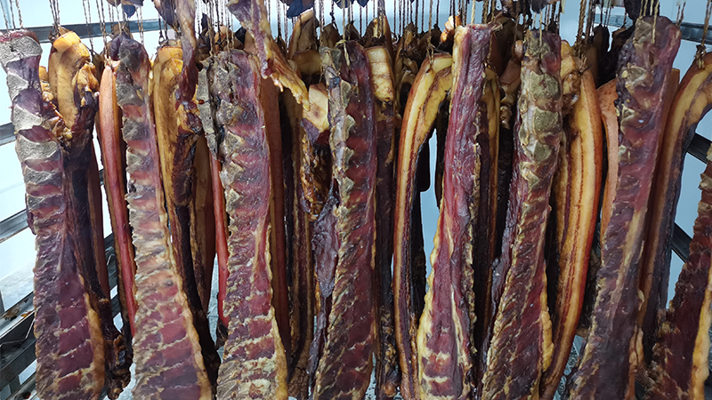 Viande conservée: fierté de la cuisine chinoise traditionnelle